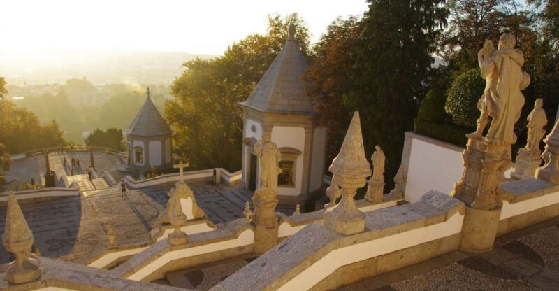 Porto: Guimarães & Braga Tour with Entry Tickets and Lunch - An In-Depth Look at the Tour Experience