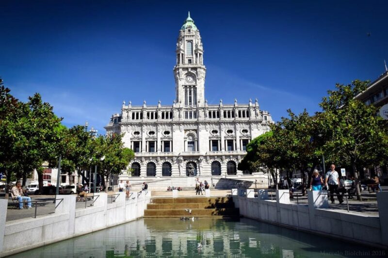 Porto: Half-Day Sightseeing in Porto with a Local - Key Points