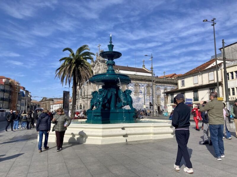 Porto: Highlights & hidden gems Walk - max 8 - Key Points