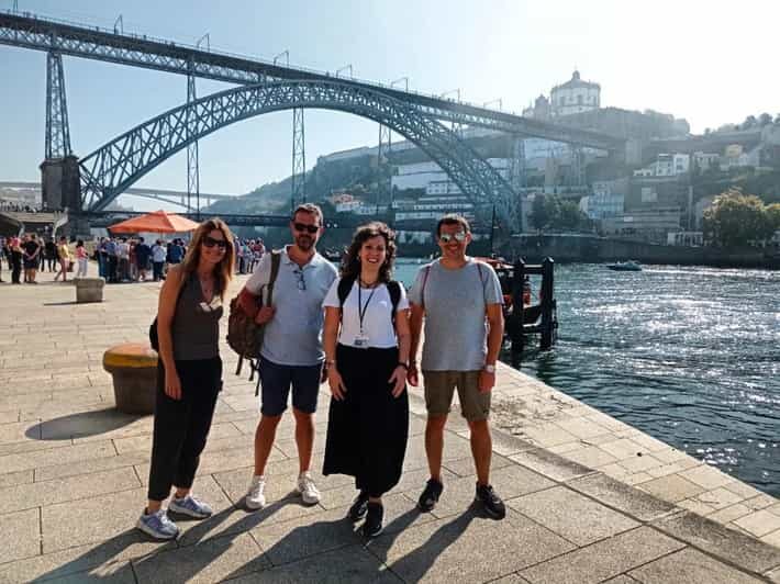 Porto: History & Lengends walking tour - Key Points