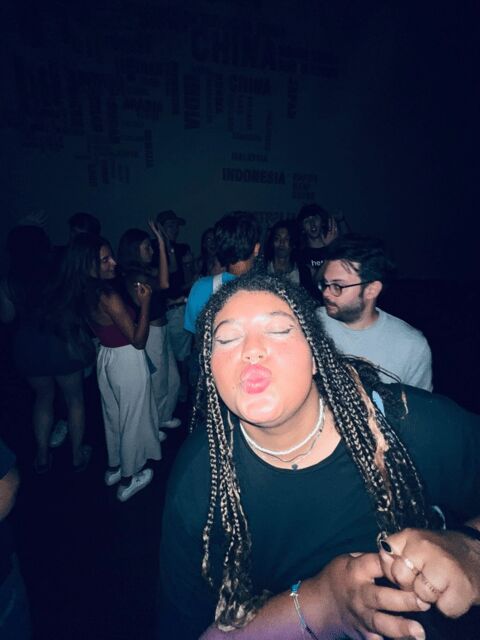 Porto: LGBT Pub Crawl 3 Bars, 3 Drinks, and an Unforgettable Queer Experience! - Starting Point: Largo do Moinho de Vento