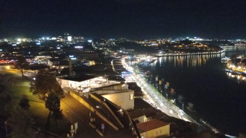 Porto / Lisbon Transfer with Nazaré & Óbidos - The Itinerary: What to Expect