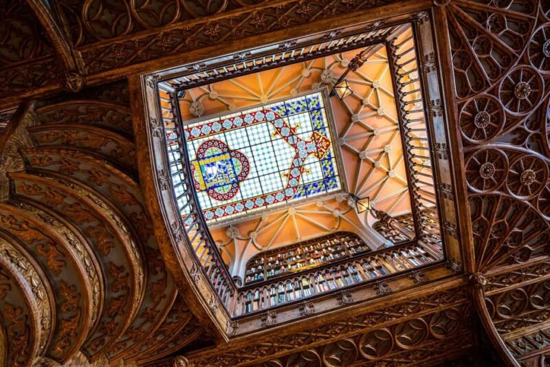 Porto: Livraria Lello Entry Ticket & Foundation Option - Visiting the Livraria Lello Foundation