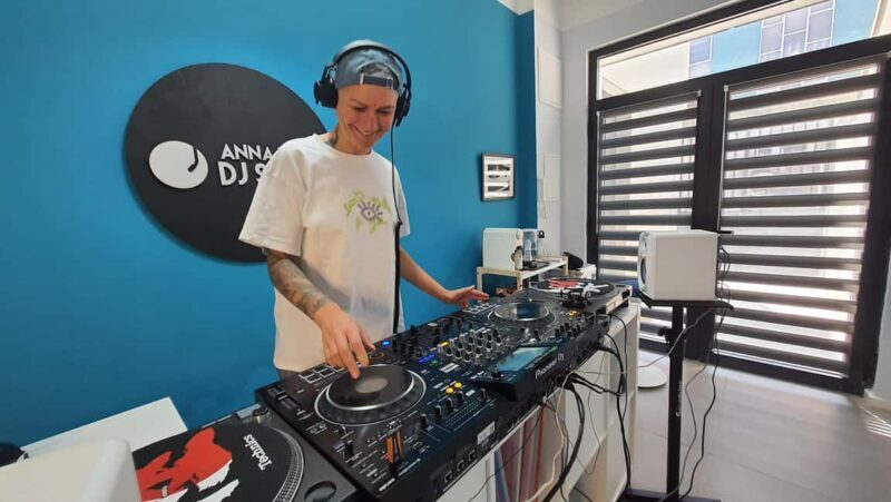 Porto: MasterClass of DJing - What to Expect During the Workshop