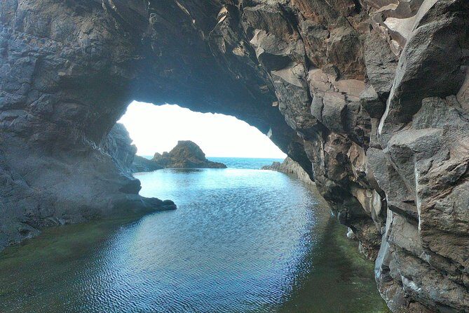 Porto Moniz, Seixal, Fanal Forest, Cabo Girão Skywalk, Jeep Tour - FAQ