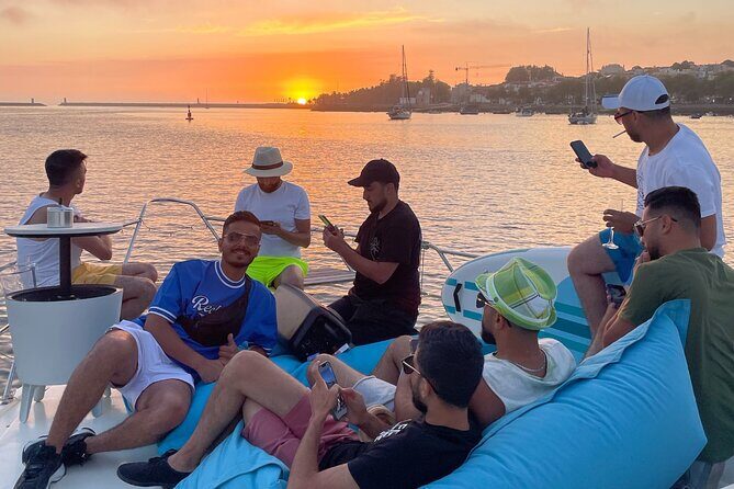 Porto: Porto City views Tour with Sunset Option,(shared) - The Sum Up