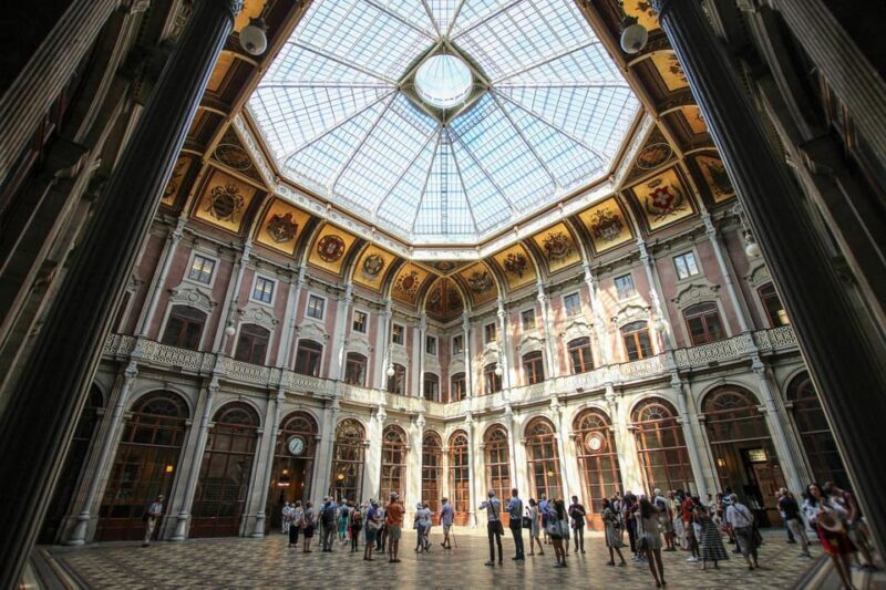 Porto: Private City Highlights Tour with Local Guide - How the Itinerary Breaks Down