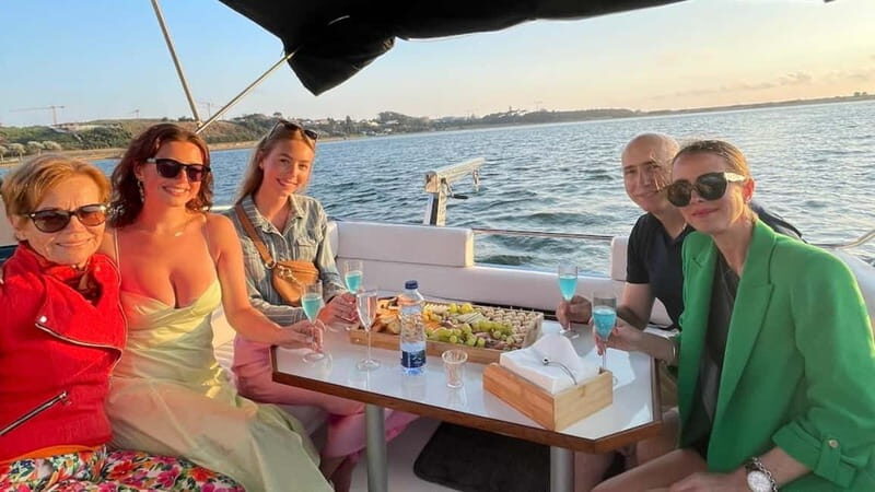 Porto: Private Cruise with local Wine, Snacks & 6 Bridges - A Deep Dive into the Experience