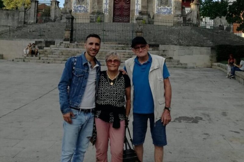 Porto : Private Custom Tour with a Local Guide - FAQs