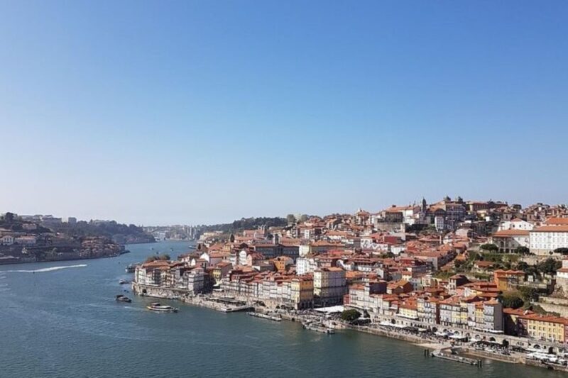 Porto: Private custom tour with a local guide - A Closer Look at the Private Porto Tour