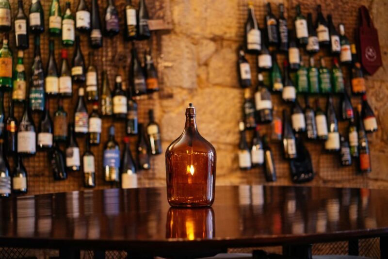 Porto: Private Evening Tour with Drinks & Bites - Drinks and Bites for a Flavorful Night