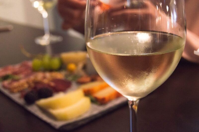 Porto: Private Guided Wine-Tasting Tour - FAQ