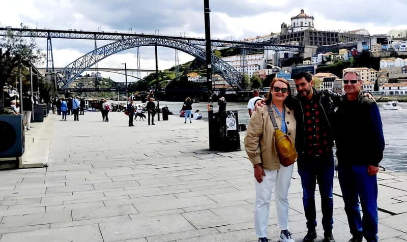 Porto: Private Historic Center Walking Tour with Degustation - Exploring Porto’s Historic Heart: A Genuine Guide to the Private Walking Tour with Degustation