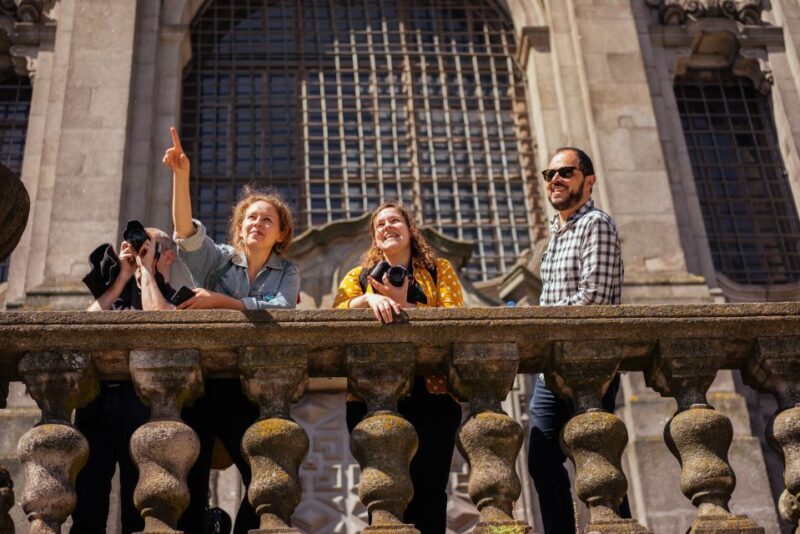 Porto: Private Tour with Locals  Highlights & Hidden Gems - Key Points