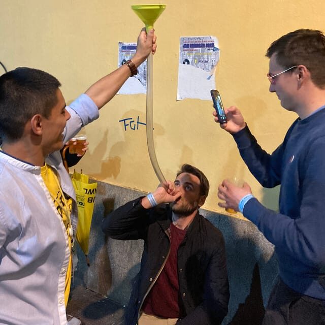 Porto: Pub Crawl with 7 drinks, Games, and VIP Club Entry - FAQs