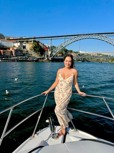 Porto SHARED Boat Tour: Bridges & River Mouth w/ DRINKS - Key Points