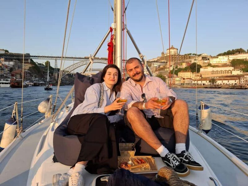 Porto: Shared Daily Tour, with drinks&snacks - Who Will Love This Tour?