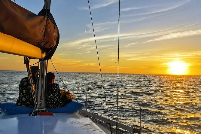 Porto: Sunset or Daytime, Charming Sailboat Cruise on the Douro River - The Sum Up