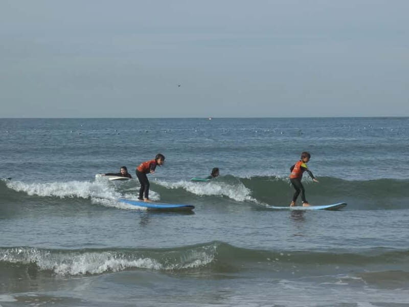 Porto: Surf Lesson in a small group - The Equipment and Facilities