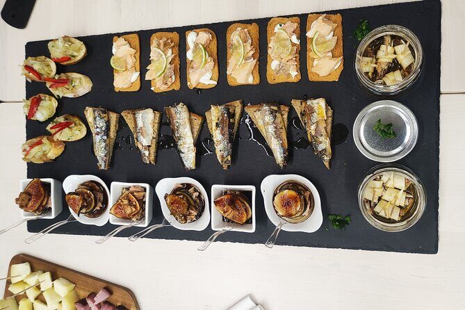 Porto Tapas and Vinho Verde Tour - Key Points