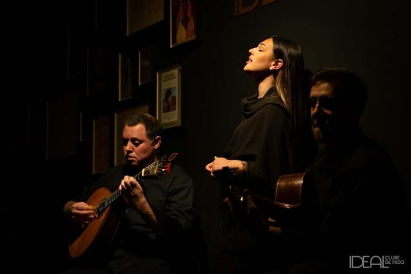 Porto: The highest-rated traditional fado concert (downtown) - Who Should Book This Tour?