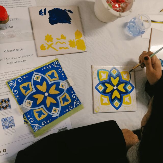 Porto: Tile-Painting Workshop with Porto Wine - Bainharia - Who Should Consider This Experience?