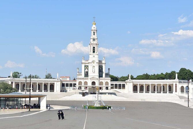 Porto to Algarve up to 3 Stops: Aveiro, Coimbra & Évora - The Real Experience: Insights from Reviewers