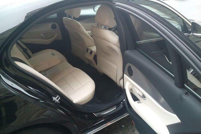 Porto to Douro Valley with Stops up to 4 Cities - The Itinerary in Detail: What to Expect