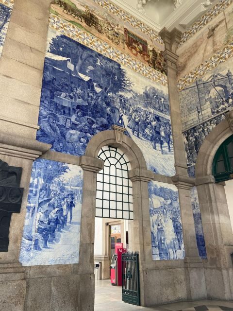 Porto walking Tour with private visit Stock Exchange Palace - Key Points