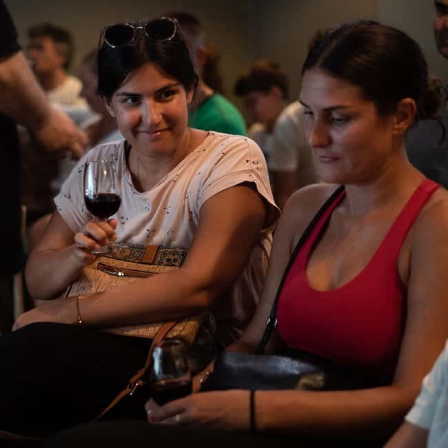 Porto: What is Fado? Commented Live Concert with Port Wine - FAQ