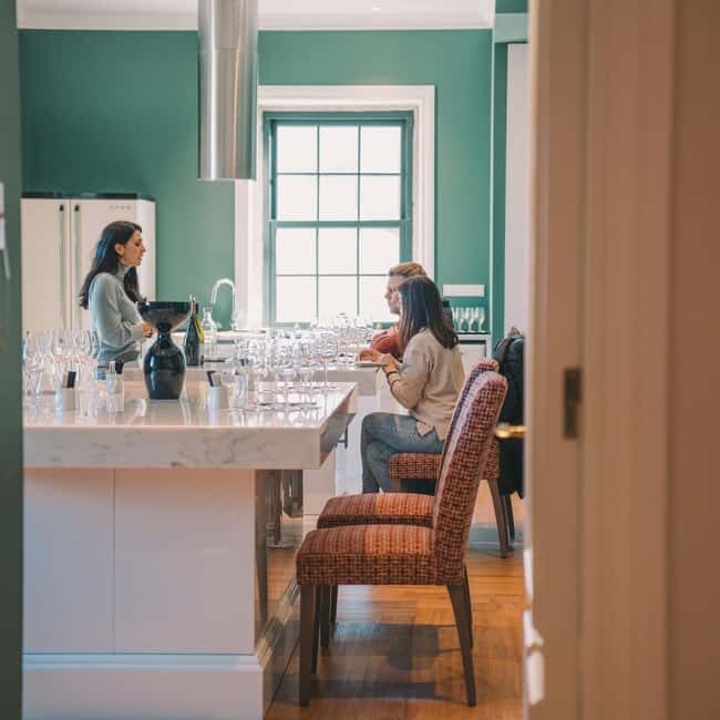 Porto: Wine Experience & Personalised Tasting at Wine School - A Complete Look at the Experience