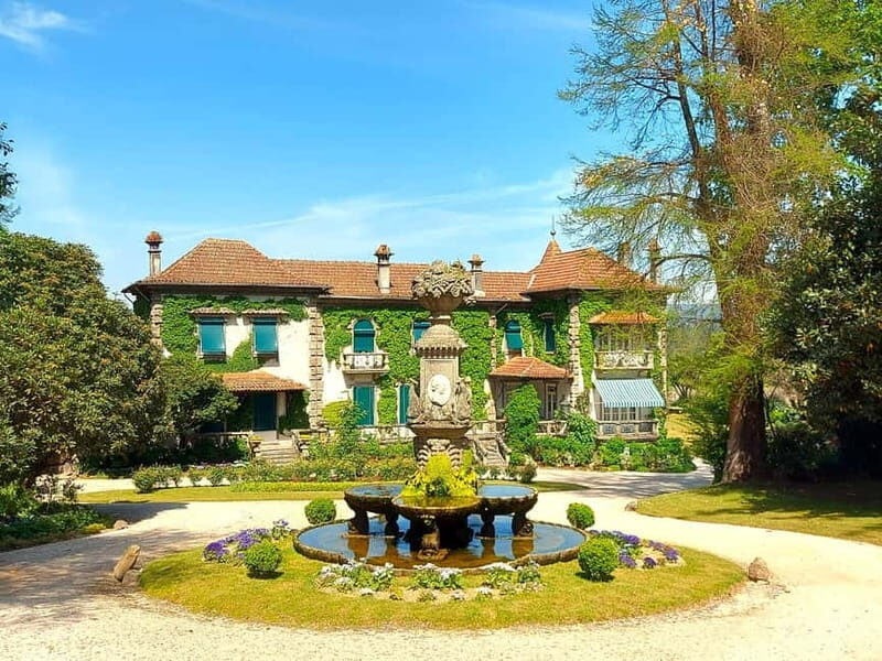 Porto: Wine Tastings (Green Wine) & Lunch & Porto Old Tour - FAQs