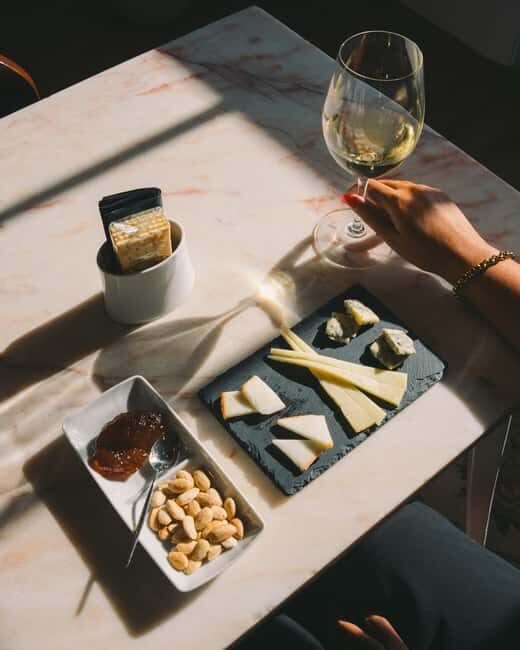 Porto: Workshops and Tastings at WOW Wine School - Introduction to WOW Wine School: A Fun, Authentic Wine Adventure