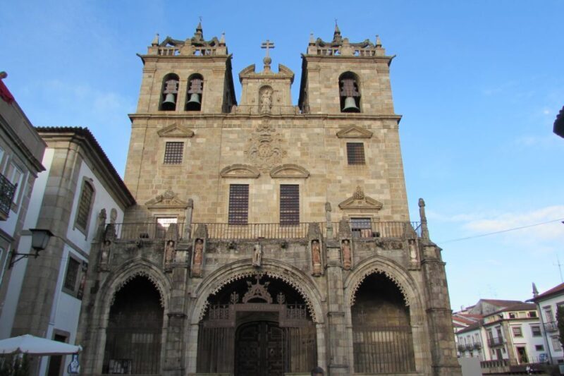 Porto:Braga & Guimarães Small-Group Full Day Tour with lunch - Who Would Enjoy This Tour?