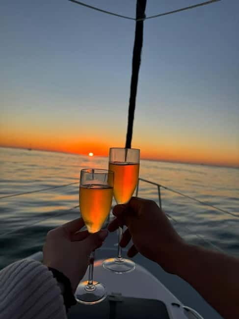 Porto:Magical shared Sunset Ocean,with drinks&snacks(orDay) - An In-Depth Look at the Porto Sunset Sailboat Experience