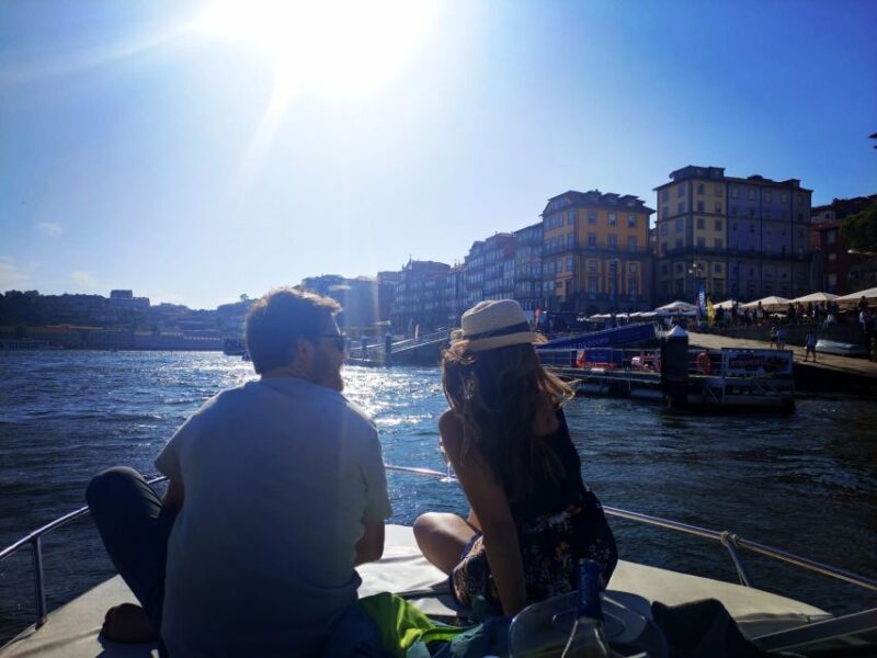 Porto:Private Boat Tour 6 Bridges 1h30 group price up to 6px - FAQs