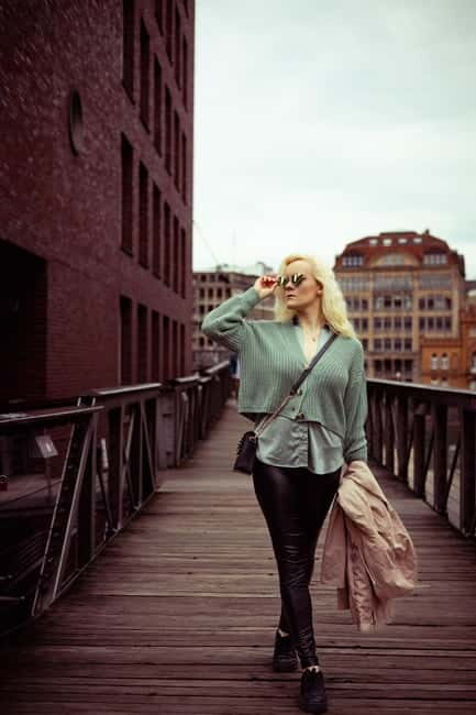 Portrait shoot in Hamburg your private walk with a professional photographer - FAQs