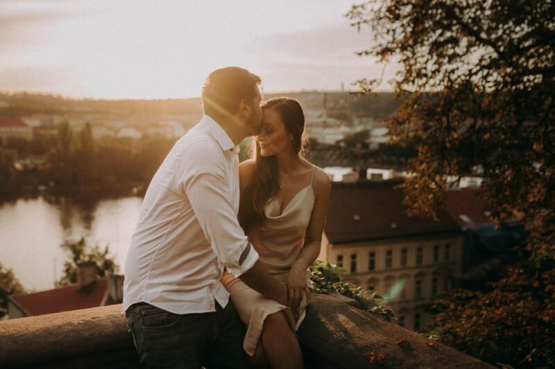 Portraits in Prague: Private Vacation Photographer Tour - Key Points
