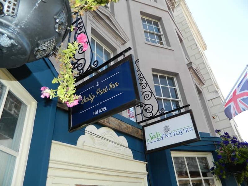 Portsmouth: Old Portsmouth Guided Walk - Key Points