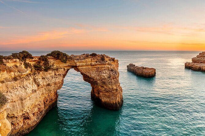 Portugal Faro Airport (FAO) Private Transfer to Faro City/Hotels - The Sum Up
