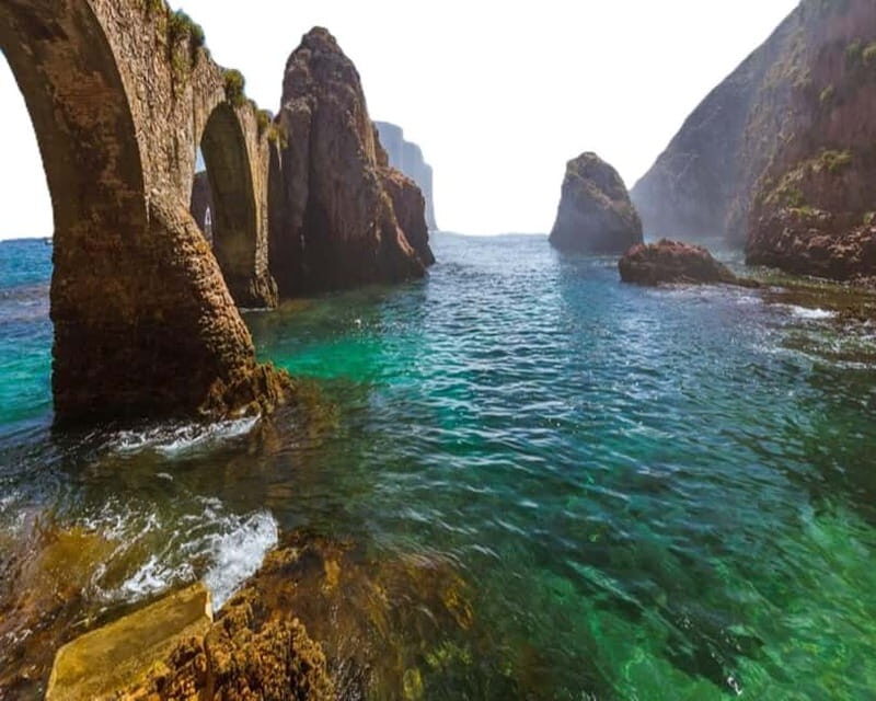 Portugal Hidden Gems: Berlenga, Peniche & Royal Palace Mafra - Key Points