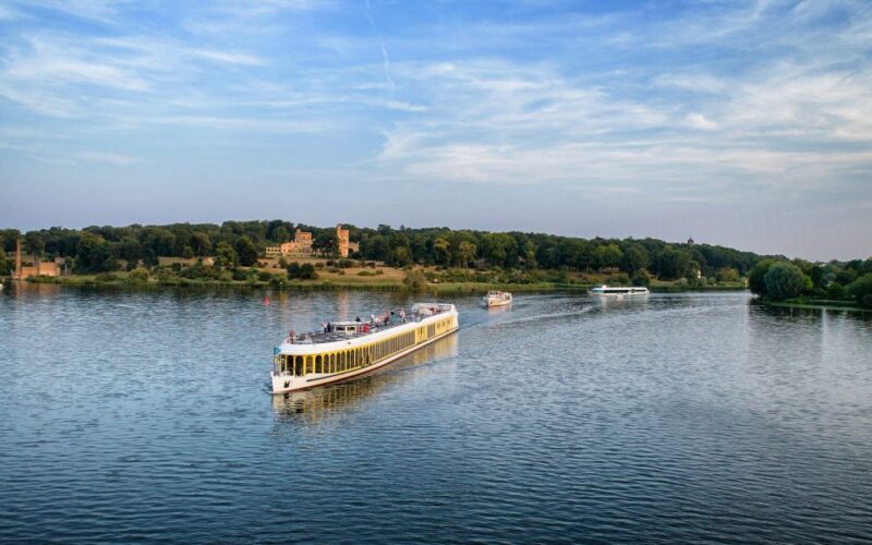 Potsdam by Boat: Island Cruise - Key Points