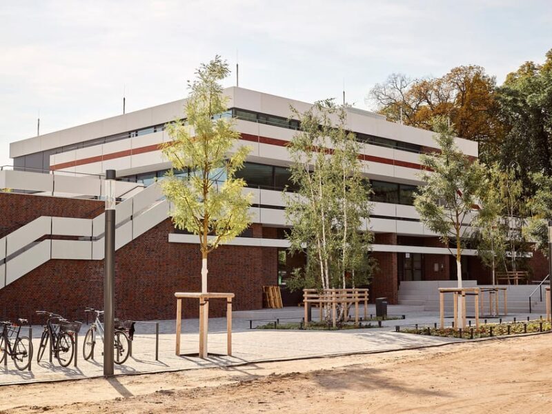 Potsdam: Entry to DAS MINSK Kunsthaus in Potsdam - An Authentic Look at DAS MINSK Kunsthaus in Potsdam