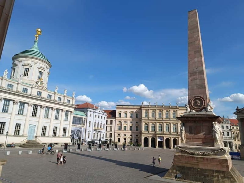 POTSDAM: Old historical town, a walk with a certified guide - Key Points