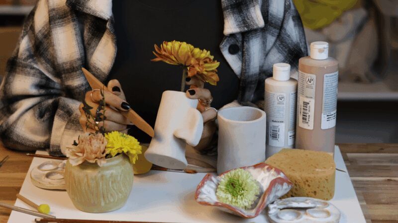 Pottery Workshop and Wine  Barcelona - The Location and Logistics