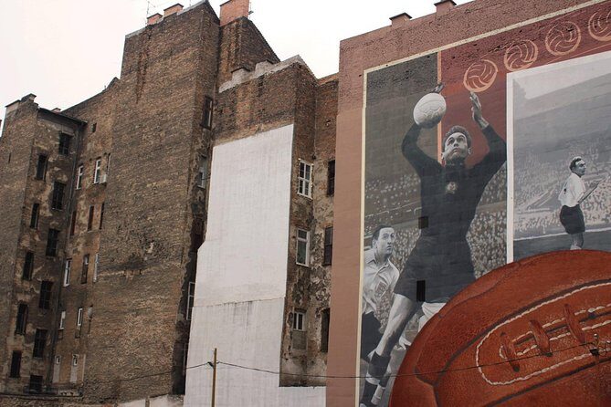 Power to the People - Budapest Communist Tour with Coffee in a Retro Bar - FAQ