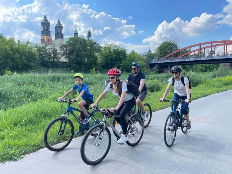 Pozna: Bike Tour of Top Highlights with a Local Guide - Who Will Love This Tour?