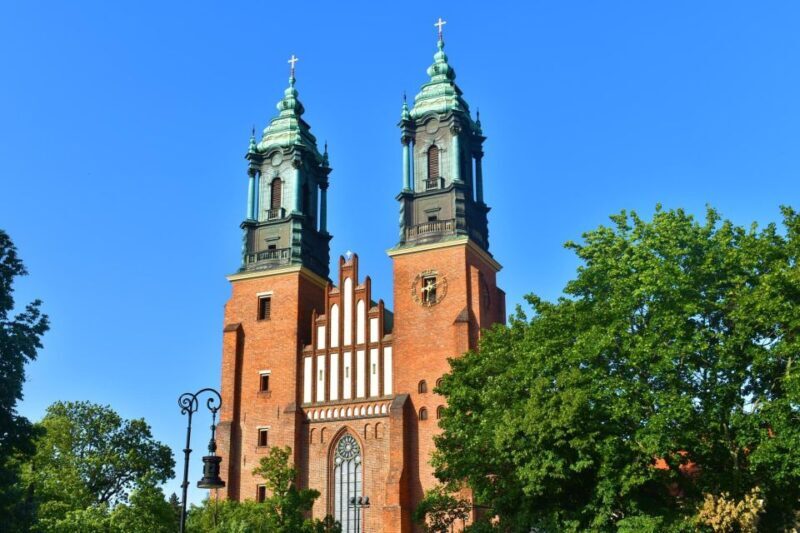 Poznan: Express Walk with a Local in 60 minutes - Why This Tour Is Worth Considering