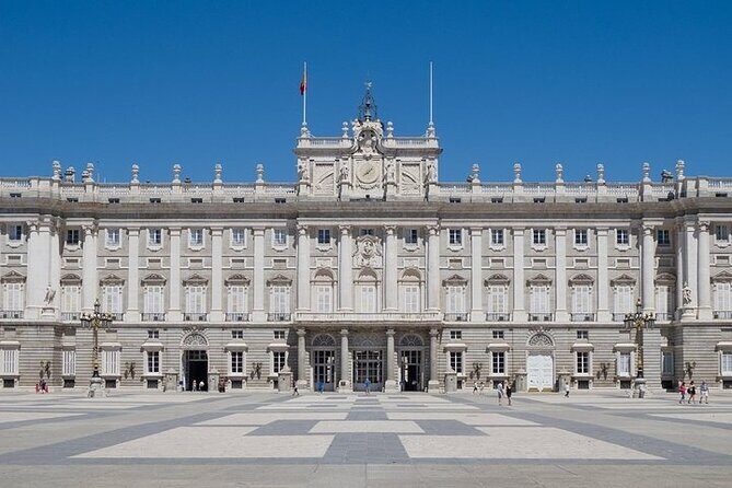Prado Museum & Royal Palace: Madrid Guided Tour in English - A Deep Dive into the Madrid Highlights Tour