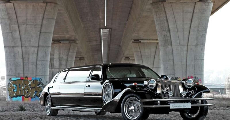 Prague: 1-Hour Vintage Limousine Rental - The Sum Up